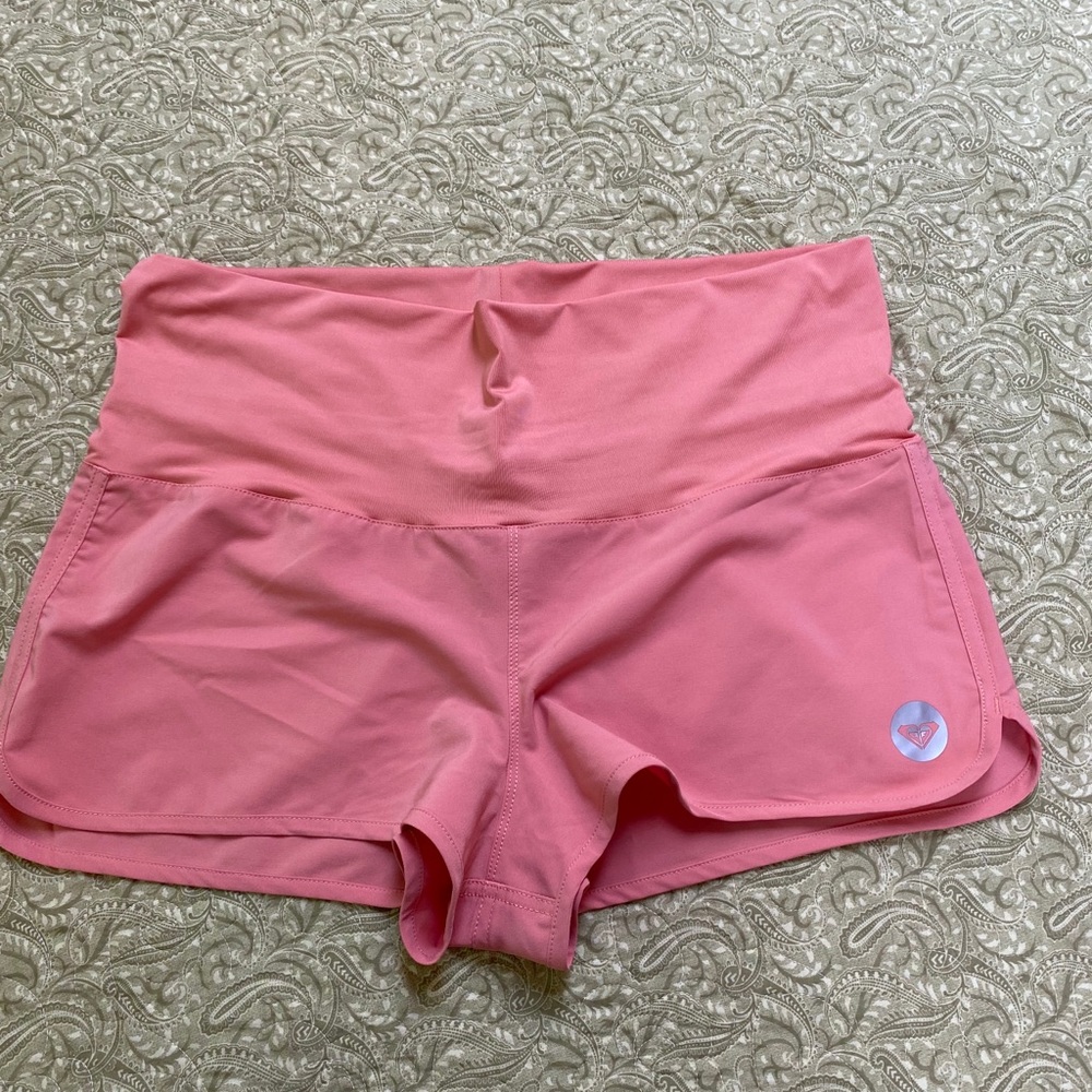ROXY peach shorts